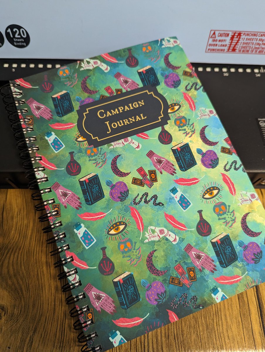 Crit Happens Dice tweet media