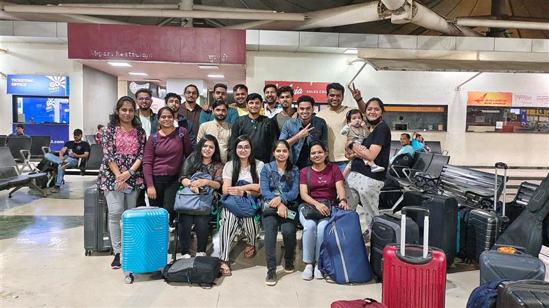 BugendaiTech's tweet photo. Adventure awaits, we are starting the journey to make unforgettable memories!

#infinityfiesta #bugendailife #bugendaiohana #pune #lucknow #bihar #jharkhand #banglore #hyderabad #indore #chandigarh https://t.co/TyxRvp2ac5