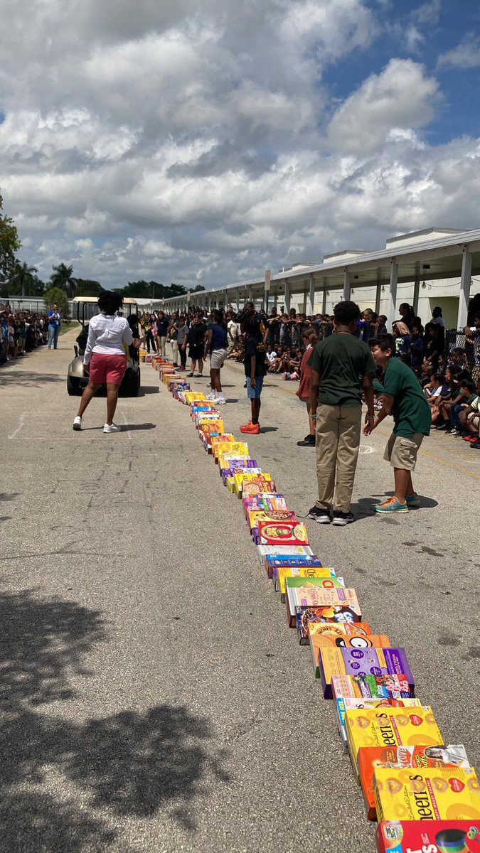 Nova Eisenhower tweet media