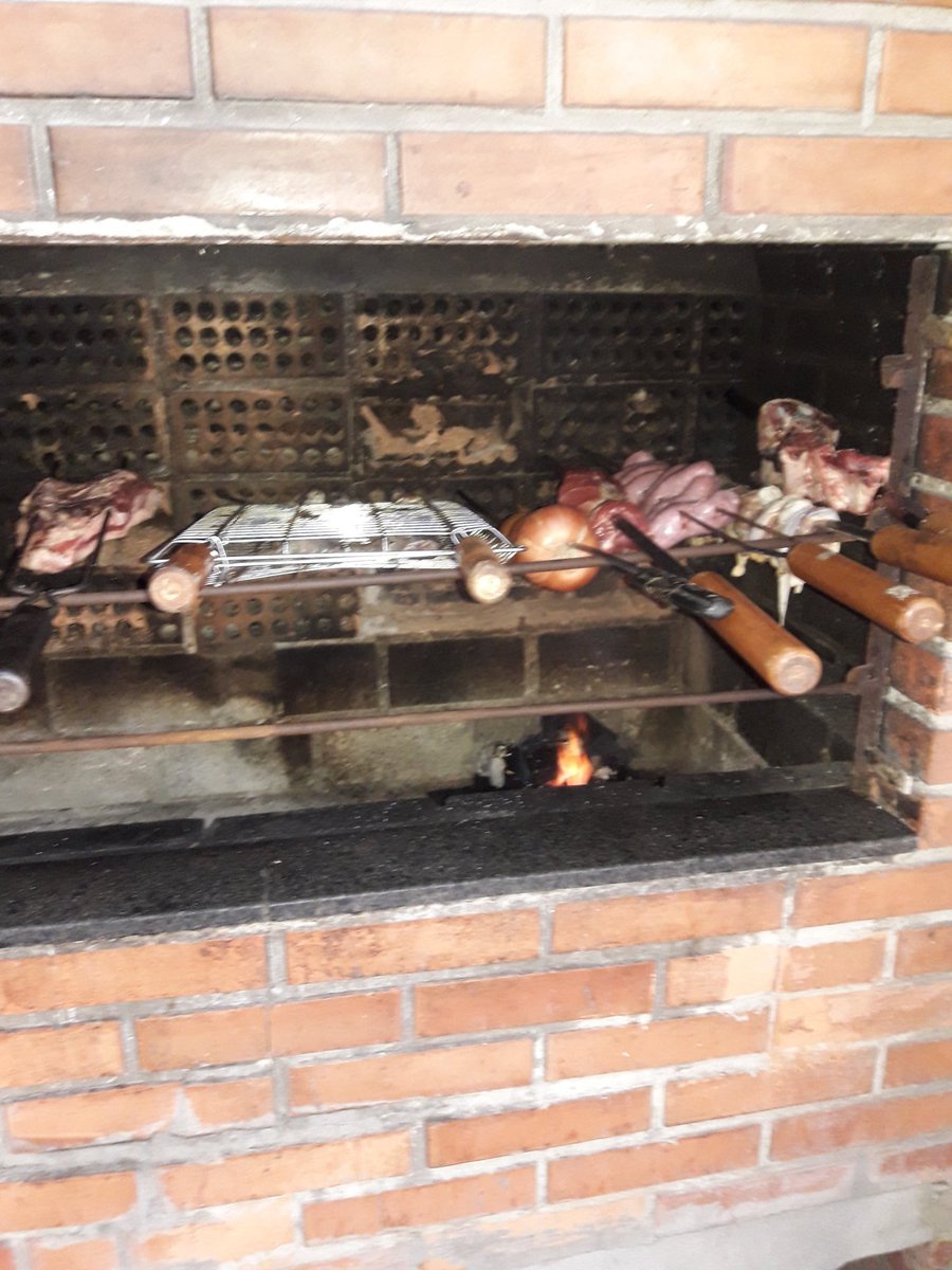 PeixotoRavel's tweet photo. Uma feliz pascoa para todos amigos e amigas do Twitter fiquem com deus se cuidem https://t.co/KbQl9GZQeC