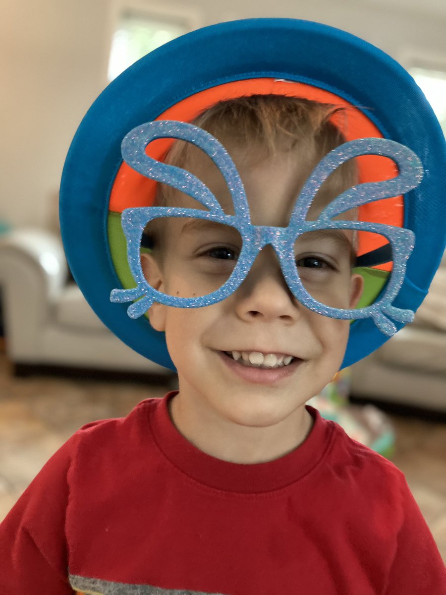 Riley Peters tweet media