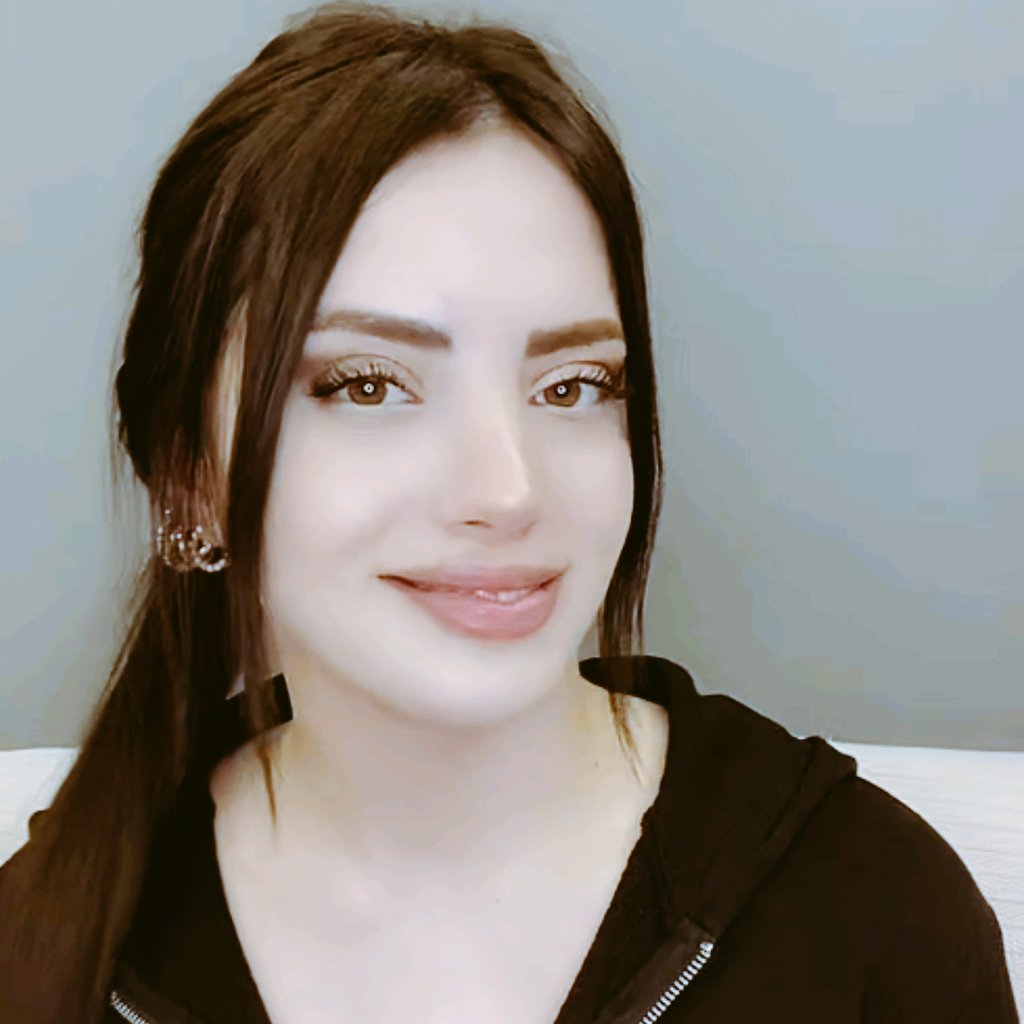 myewre's tweet photo. "Dünyanın En Güzel Kızı" <3
*hem kalpsiz,hem kalp hırsızı*

[#ElifNurYel #sedatpolat #ElSed] 
{@elifnuryeel @espiresmi } https://t.co/ldtR4j2PvX
