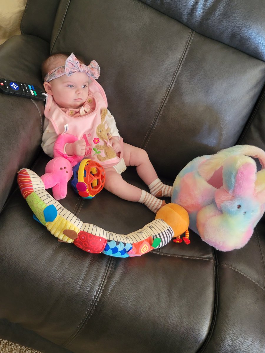 Mrs_Ramirez94's tweet photo. Reillys First Easter 🐣
(Part 1)
@Mr_Ramirez94 https://t.co/r4EgFrDoj8