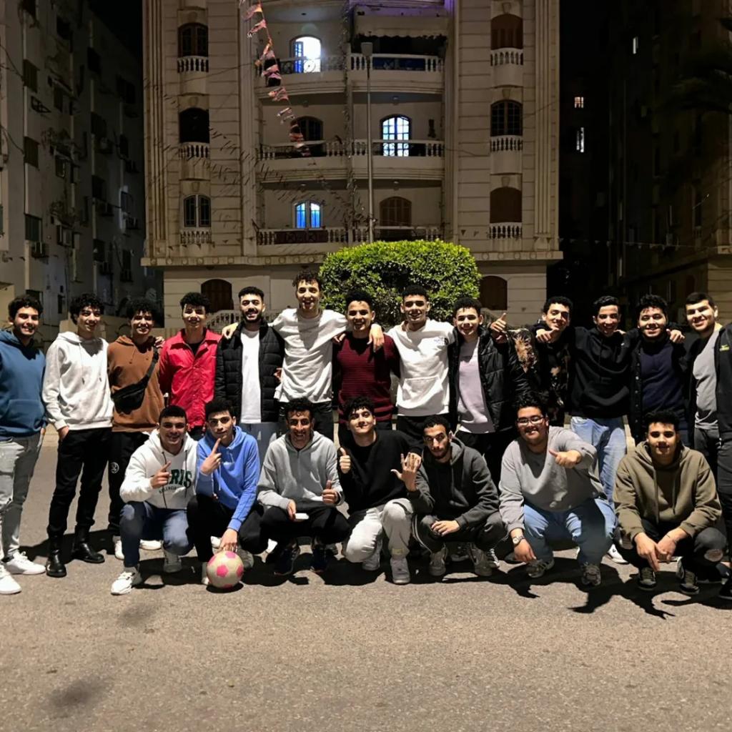 dexteer200's tweet photo. Bou's family🥰 https://t.co/9Vqepngr9R
