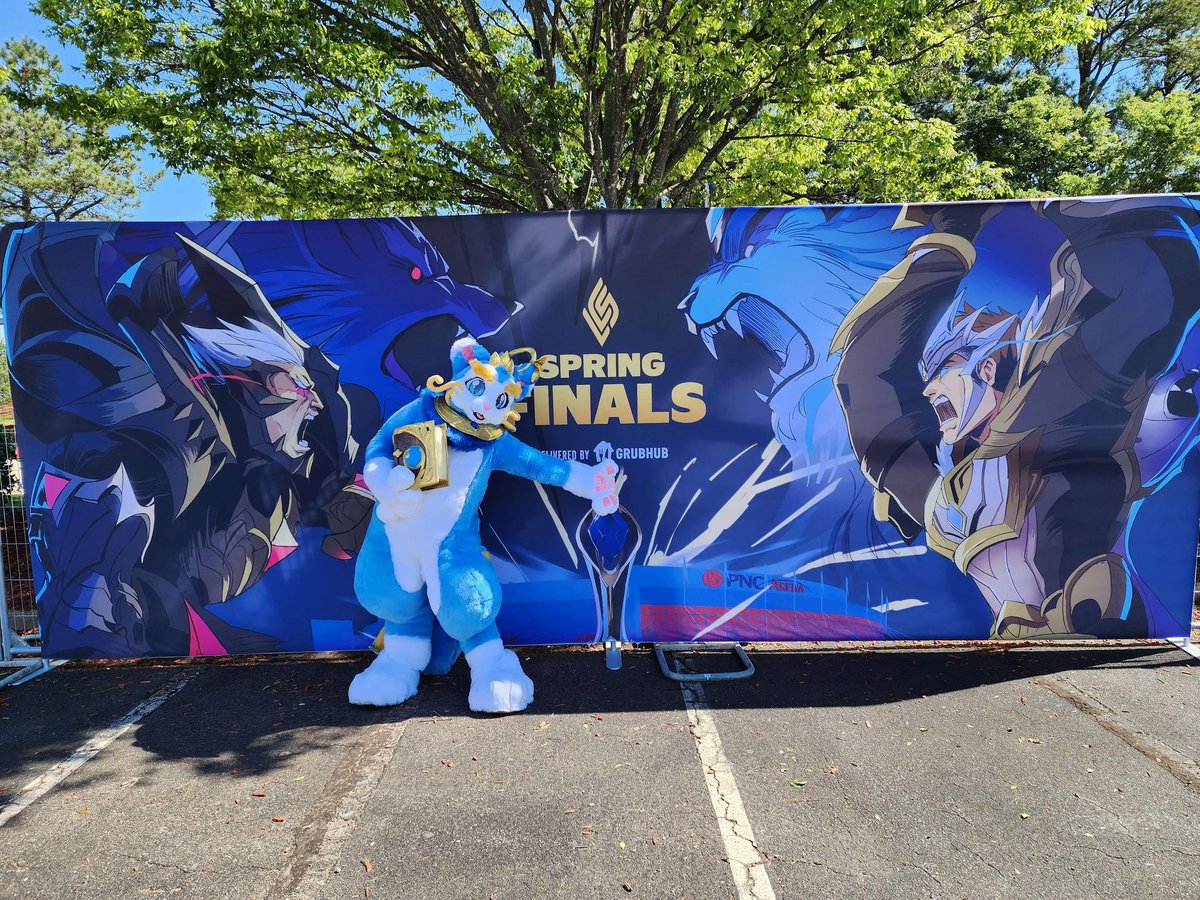 Jazz_BerryJam's tweet photo. If you heard from @CaptainFlowers  I'm the Yuumi!! 💙💙💙 
@LCSOfficial 

#cloud9win #lcs https://t.co/6mAwDuxKrJ