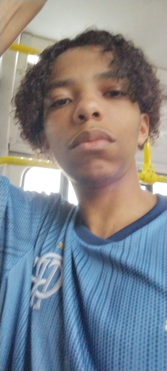 piocorleone's tweet photo. Sou Flamenguista FANÁTICO e venho aqui declarar que estou FECHADO COM VP, deixa o cara trabalhar se o Klopp precisou de 5 anos com o Liverpool o Vitor Pereira também precisa
#FechadoComVP https://t.co/rGGVhK6iRE