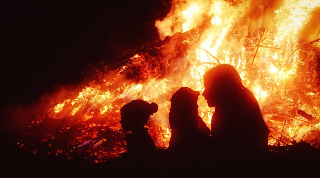 BobbySolace's tweet image. fear before the march of flames