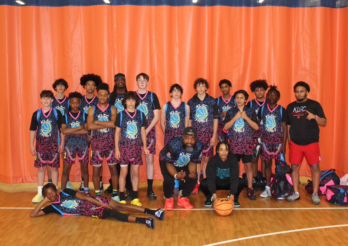 ejayBEARD's tweet image. @RISEReport #SpringExplosion 8th grade Silver Champs #KLSCFamily2027