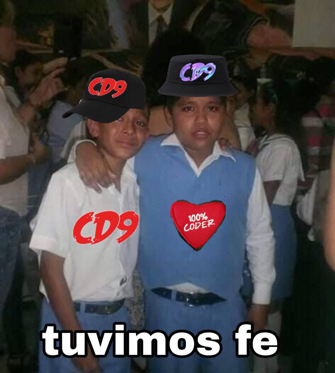 nancyylopeez__'s tweet photo. Descripción gráfica del fandom ahorita 

CD9 IS BACK
#CD910AÑOS https://t.co/qs95kX8i5J