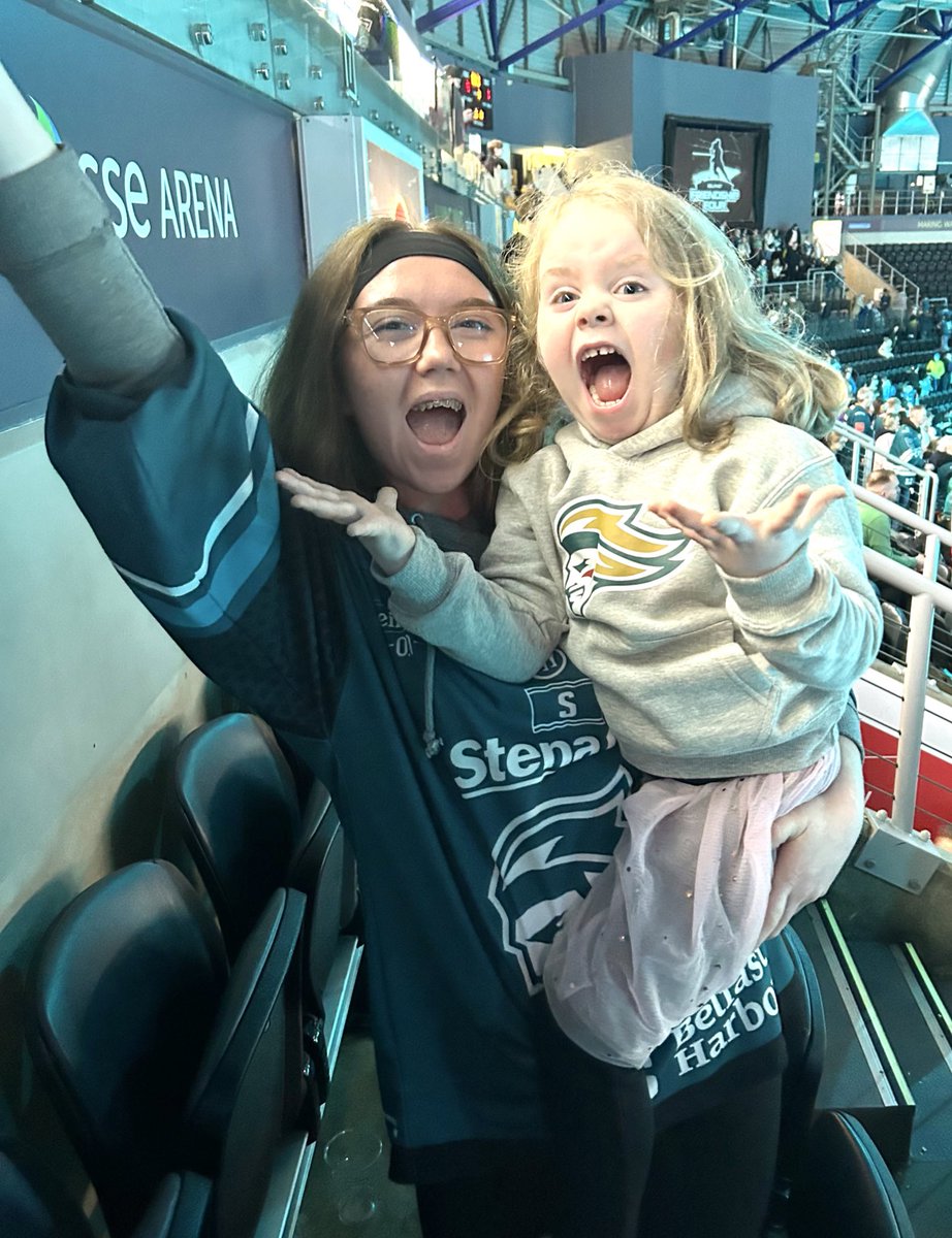 Last home <a href="/BelfastGiants/">Belfast Giants</a> game last night, best part of going to the games this season is being able to enjoy it with these two crazy fans!