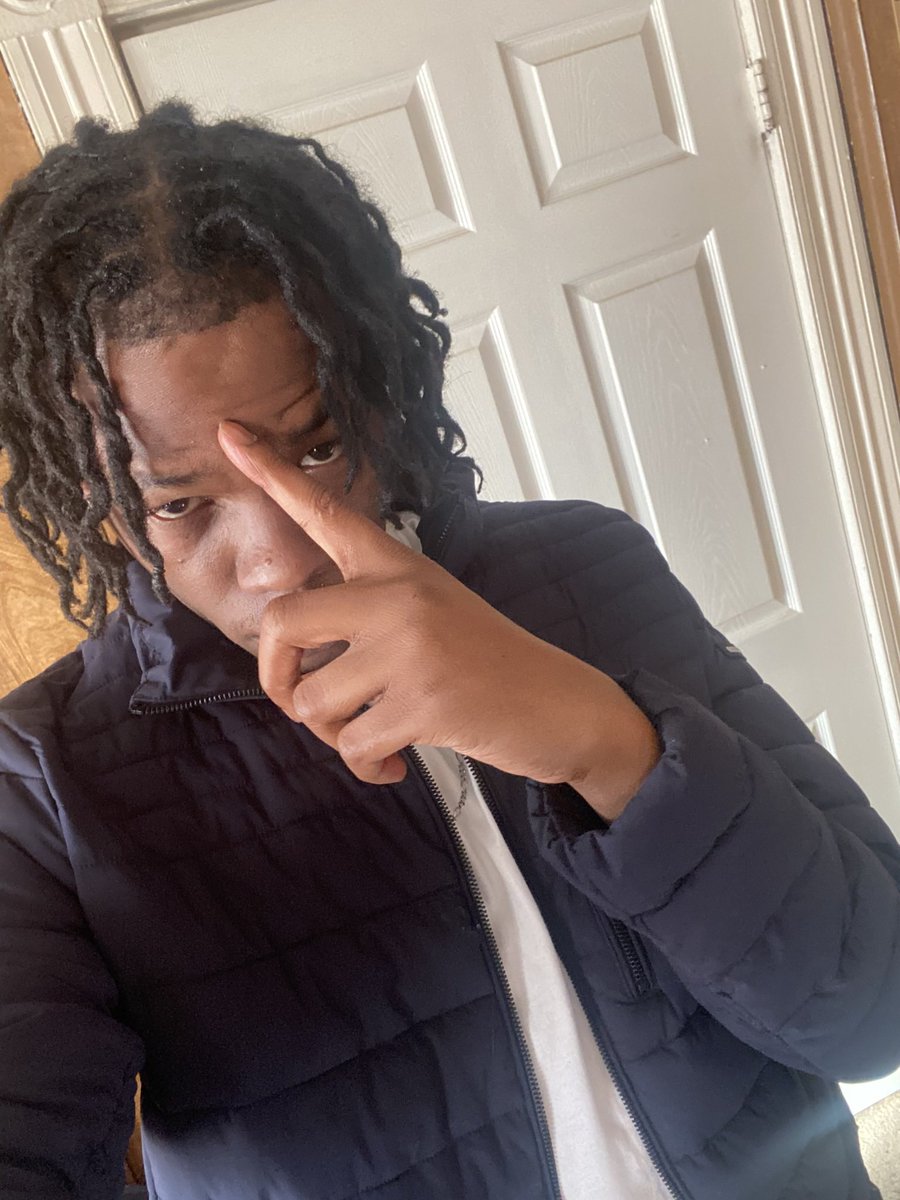 Babii_Jokah's tweet image. Oh nothing…Just a loc anniversary post #2YearsIn 🔥