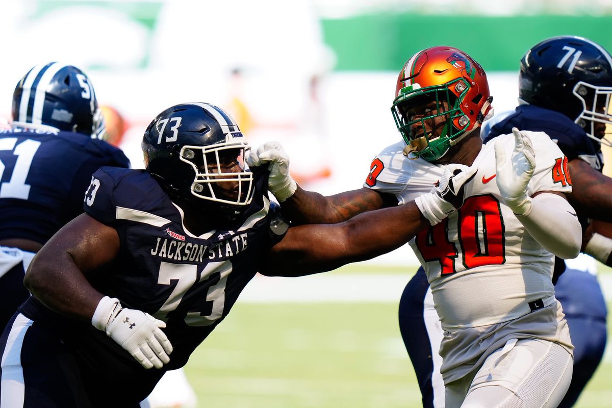 #AGTG❤️ After a conversation with <a href="/Coach_JO_/">Jason Onyebuagu</a>, I am blessed to be offered by Jackson State University💙🤍. <a href="/CoachWood_HCC/">Marcus Wood Sr.</a> @OLCoachGeorge <a href="/HolmesccFB/">Holmes Football</a> <a href="/holmesathletics/">Holmes Athletics</a> @GoJSUTigersFB