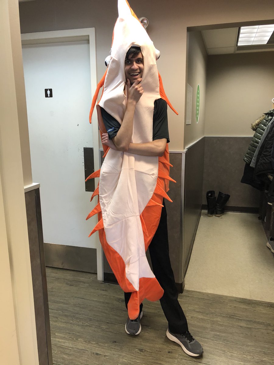 kodrainthecloud's tweet photo. Had a good day at work. #ThePrawn https://t.co/MeFp3fAyAf
