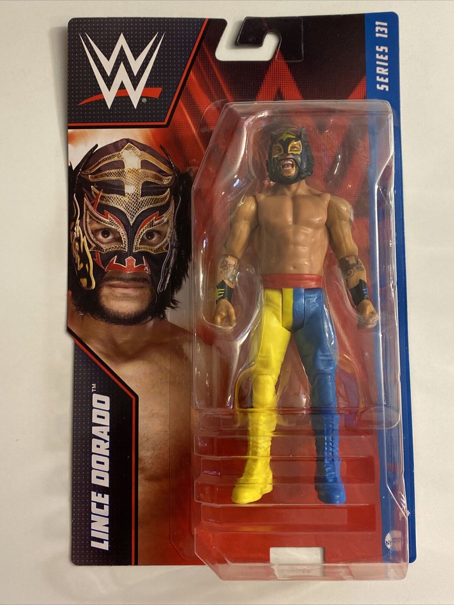 My coworker  and her husband got this for Easter #lincedorado #TorandoCatOfWrestler since i miss. My great co workers. I had this one. Now I have one under open 💯👑