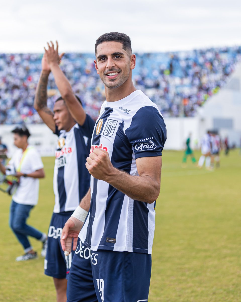 ClubALoficial's tweet photo. 𝗖𝗲𝗿𝗿𝗮𝗺𝗼𝘀 𝗹𝗮 𝘀𝗲𝗺𝗮𝗻𝗮 𝗮𝘀𝗶́… 

¡𝗣𝗨𝗡𝗧𝗘𝗥𝗢𝗦!💙👏🏾😏

#PorElTri
#AlianzaBicampeón https://t.co/Q6bttHCOFV