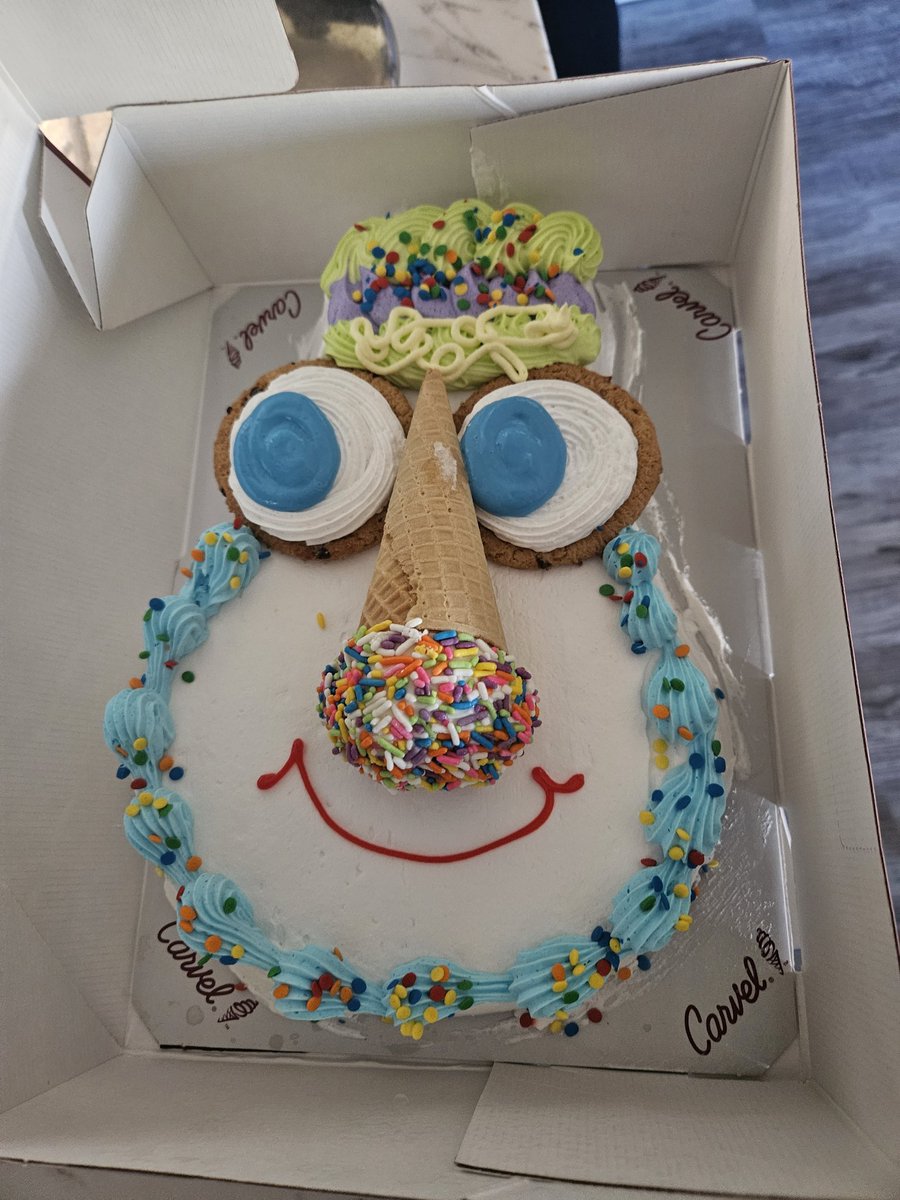 Sportscardnati1's tweet photo. My awesome wife got this while I was out of state & surprised me.
Cookiepuss! The memories came flooding back!! #cookiepuss #carvel https://t.co/H6UBseVXWc