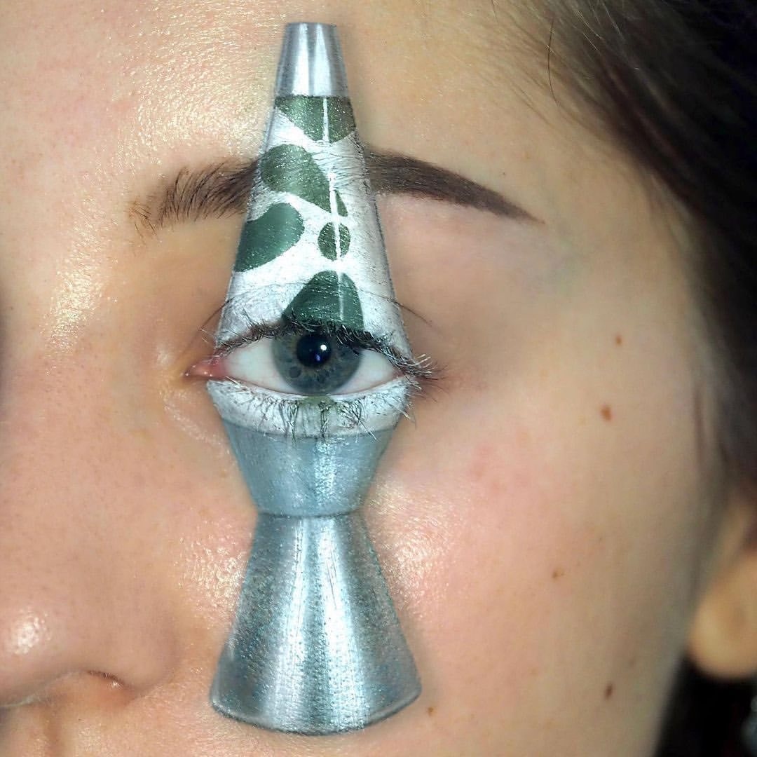 MesmerizeD_it's tweet image. Editorial makeup by @geminiblush 

Visit: mesmerized.it

#masterdesigner #design #designmaster #designer #designinspiration #editorialmakeup #makeup #makeupdesign