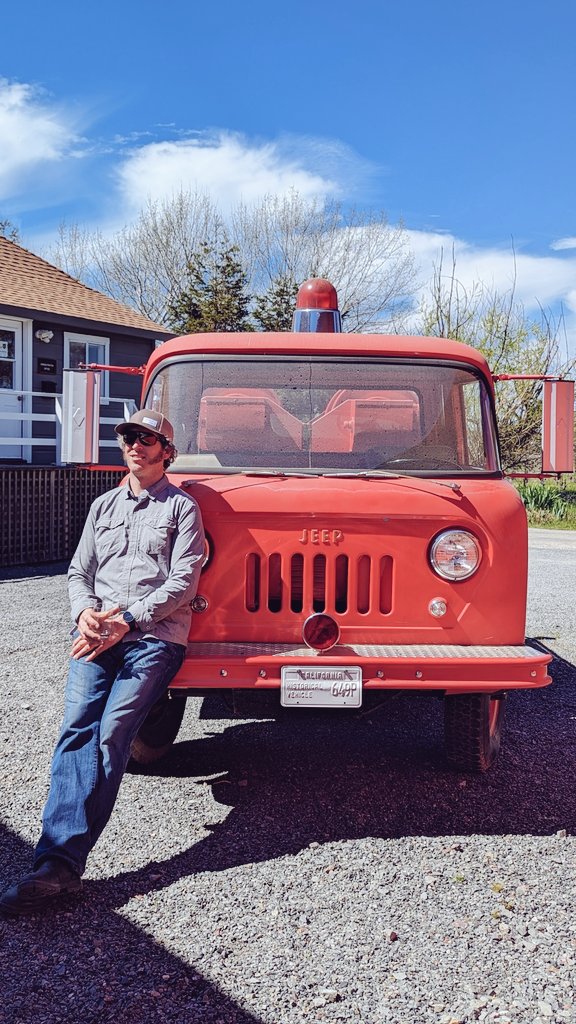 Wine drinking in California continues with a stop 🛑 #hookandladder <a href="/Priority_Wine/">Priority Wine Pass</a> #winetasting #sogood #tastywine #Easter2023