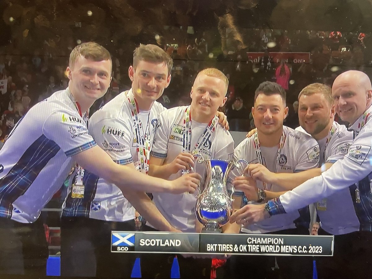 Outstanding <a href="/TeamMouat/">Team Mouat</a>  - World Champions!!  A devastating performance by the boys.  Talk about bringing your A Game to the final! #savagestuff 

In 🥌 - beating🇨🇦 in Canada is the ultimate.  Magnificent 👏🏻👏🏻👏🏻 🏆 🥇