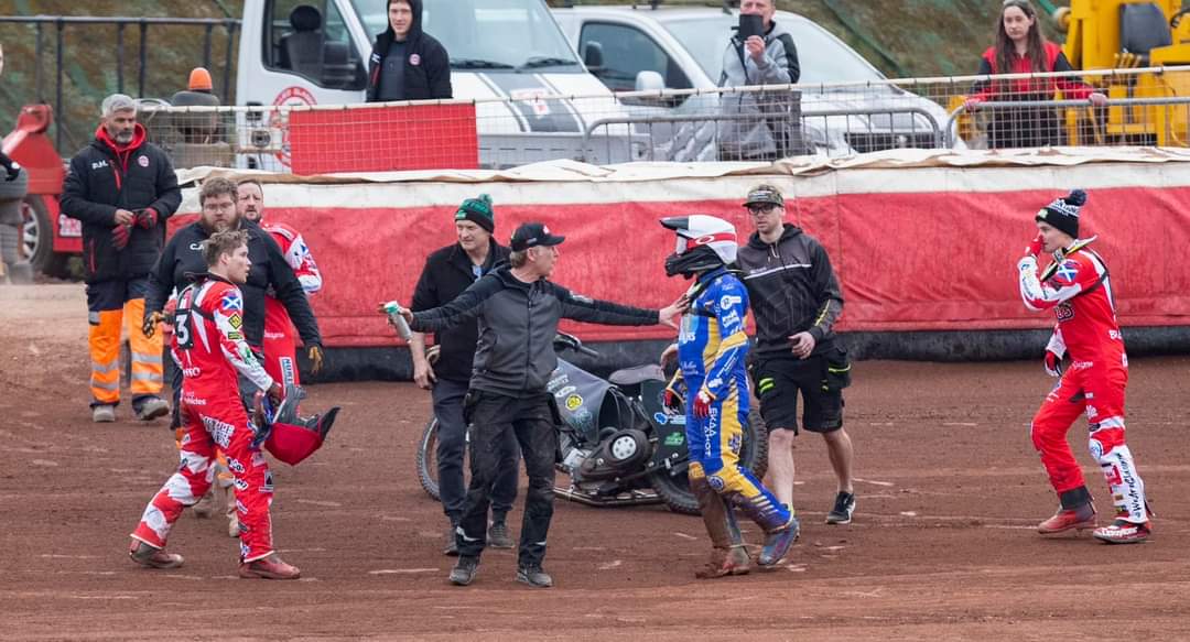 PHonthy's tweet image. Great result, great racing from both teams and a wee bit of fiery passion added to the mix as well !