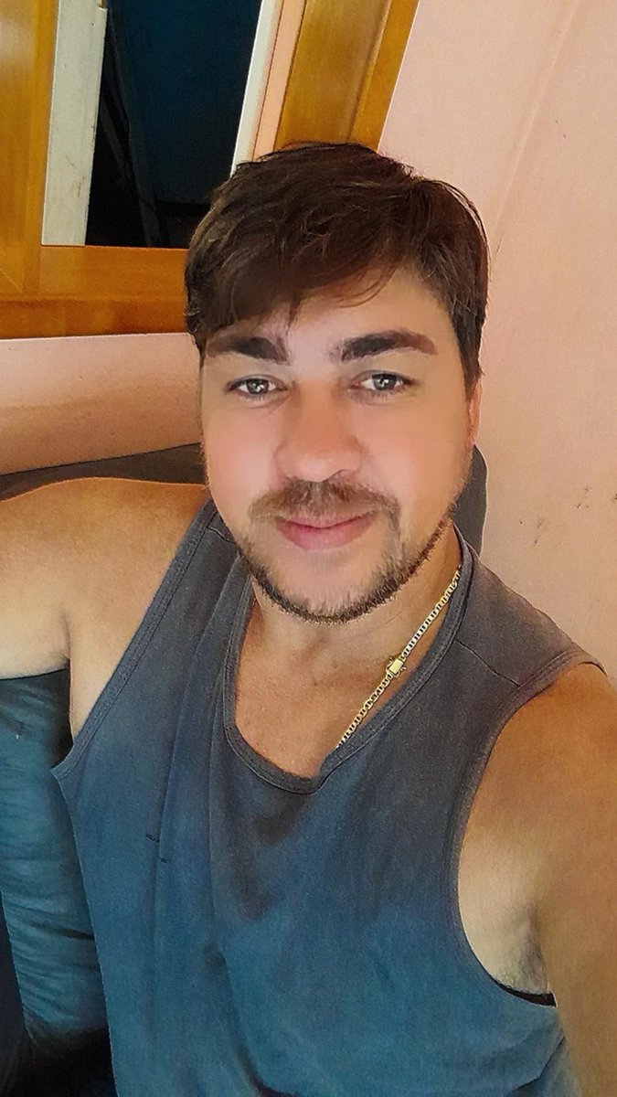 BredoffJesus's tweet photo. Nenhum mar calmo torna um marinheiro especialista em navegação. https://t.co/pI66f1i2xE