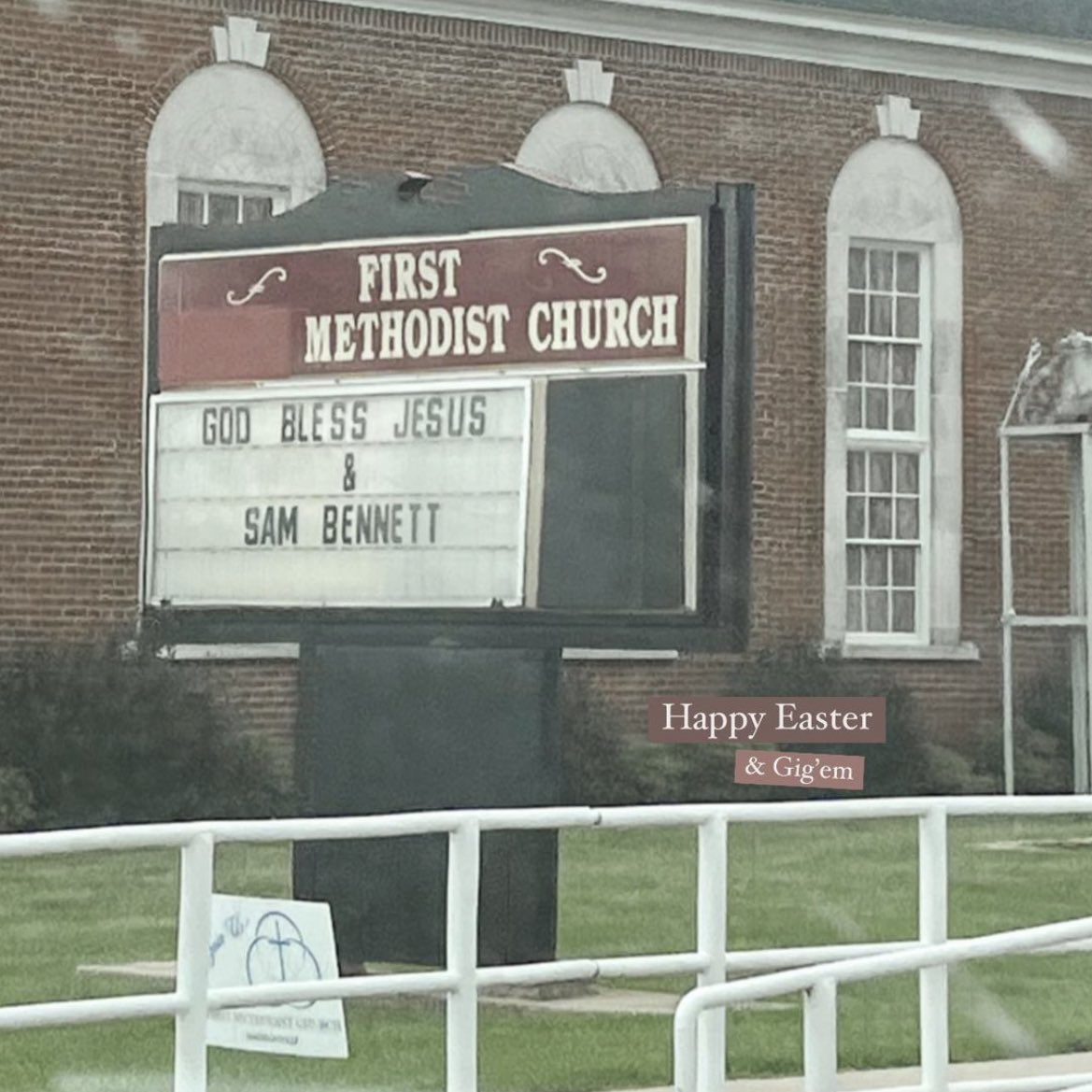 BarstoolTexasAM's tweet image. Happy Easter from Madisonville, TX