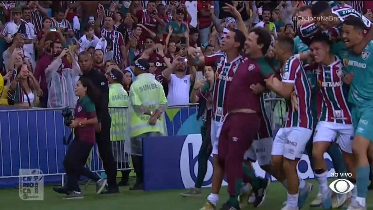 duzin_01's tweet photo. Futbol 🚬🚬🚬🚬🚬 https://t.co/FJOiFWkcVp