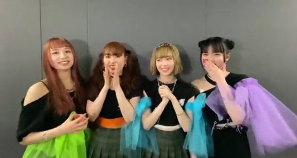ogadondon1's tweet photo. おはようございます
昨日のワンファちゃんのライブ最高に楽しかったです。GUMIちゃんコール沢山できました。声届いてたらいいな。座席だったけどはじめから立って見たかったかも。さくらで切り分けに慣れてしまってて座って応援のターンになってた😅

#onefive 
#onefive_chanCGe https://t.co/B6Y9svBWZb