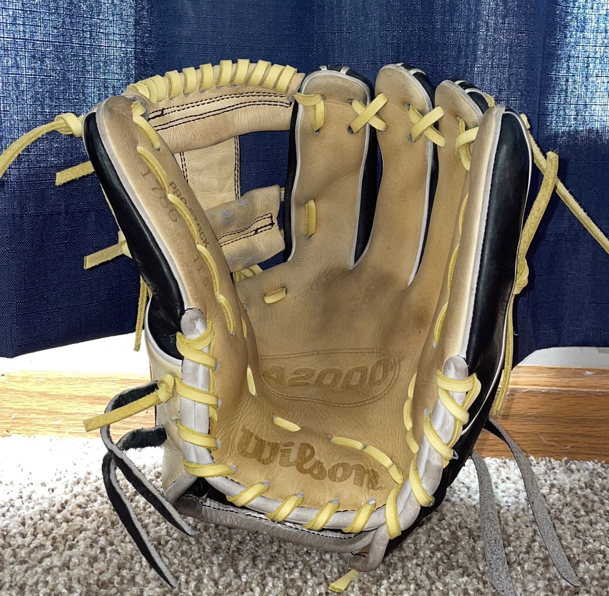 Rawlings Yellow on Wilson A2000 Infielders Glove