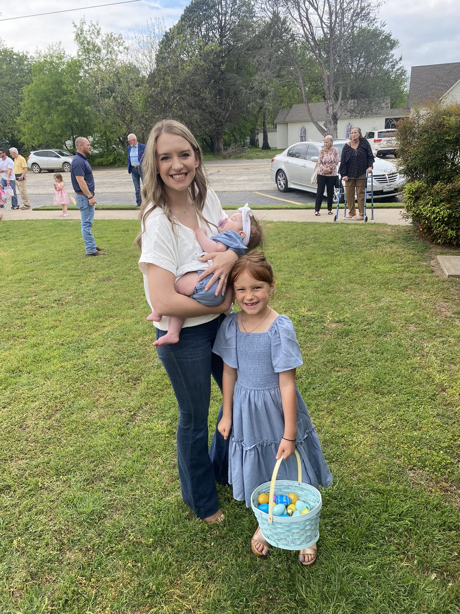 Coach_CBrewer's tweet photo. Easter 2023! We serve a RISEN savior! https://t.co/zquNEWOPGx