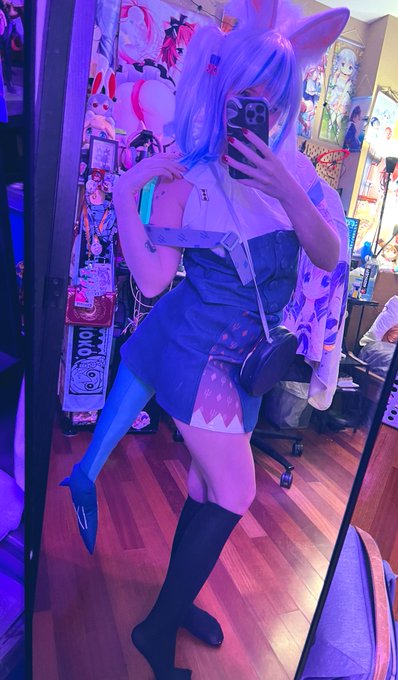 I became bunny Gura for Easter 🐰 https://t.co/ytb2lAR3F4