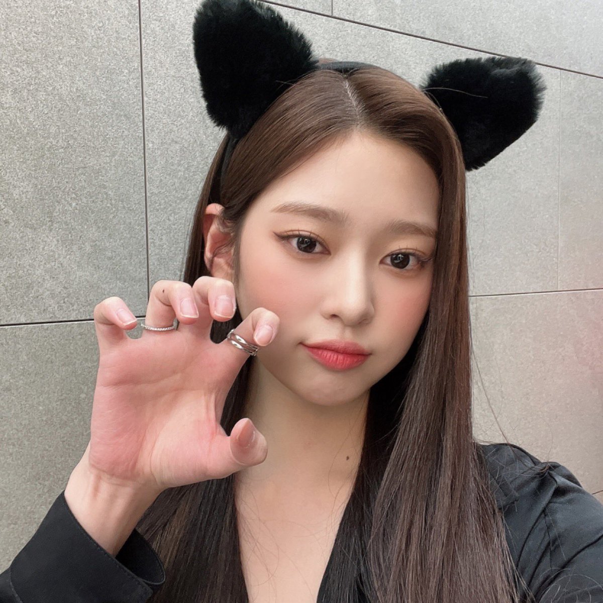 miaw <a href="/levader/">Azar</a> 🥺