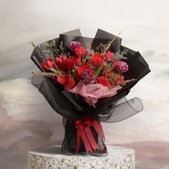 Hari senin ini semangat untuk seminggunya ya sayang💕

Maaf banget bikin kamu nunggu lama chattku dan bikin kamu kangen terus💕😙

Ini hadiah buat kamu serba pink💕

@cmlarf