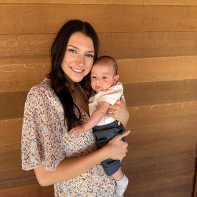 Em_Lou__'s tweet photo. #NewProfilePic🐣 https://t.co/KeZzXM2hR9