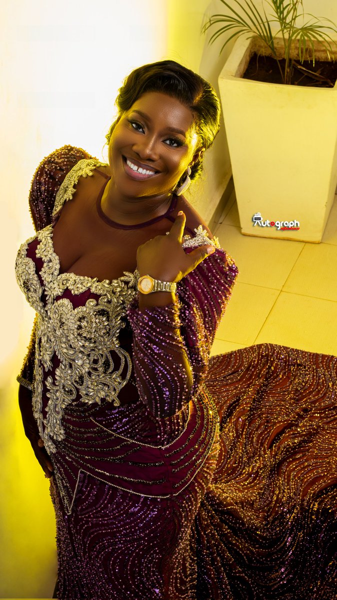 autographvisual's tweet photo. From the production to post production we've got something for everyone.
 Come experience autographvisuals,  you've been missing!
#photobook #photography2023 #photostudio #beststudioinasaba #asabastudios https://t.co/lFTPW6TqHq