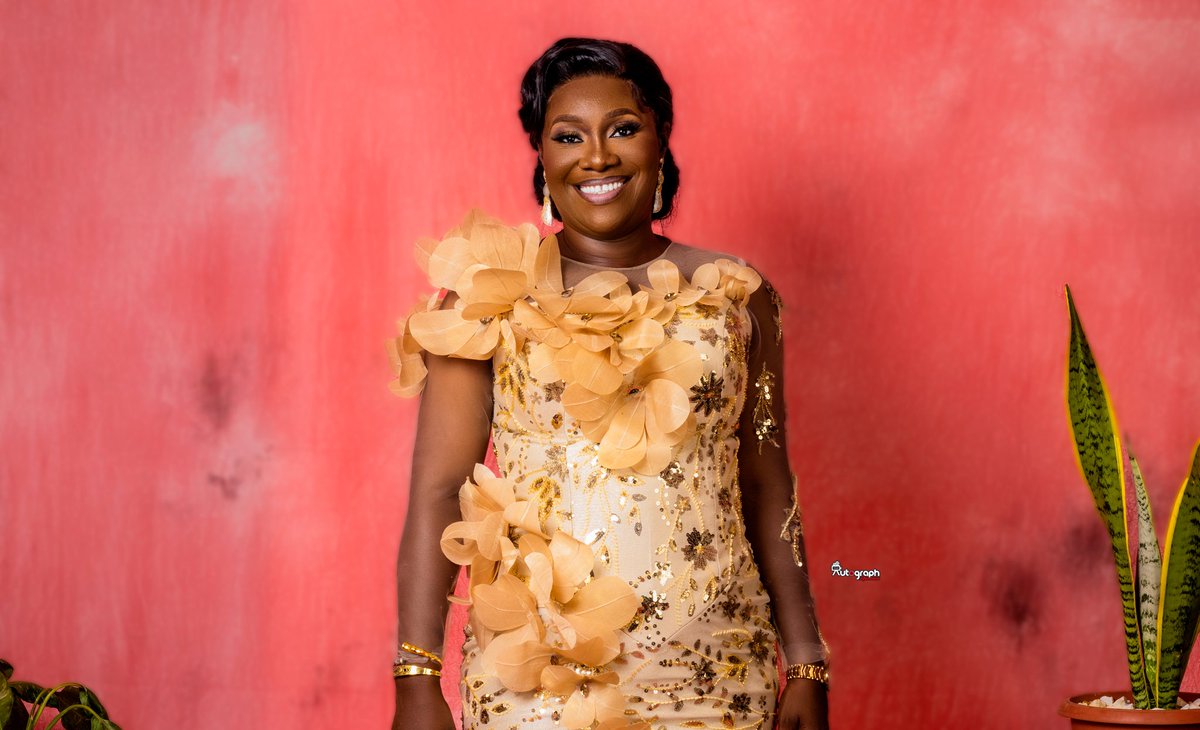 autographvisual's tweet photo. Indulge in our photo shoot session and satisfy your desire today!
.
.
 
. 

#photobook #photography2023 #photostudio #beststudioinasaba #asabastudios https://t.co/gLGhnwvRUV