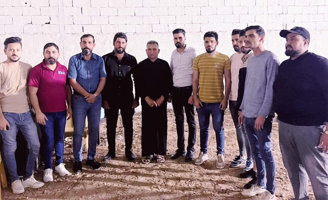 في امسيات رمضانية قامت تنسيقية ميسان متمثلة بممثلها العام واخوته التنسيقية وخريجين ميسان بزيارات متعددة لنواب محافضة ميسان والاطلاع علئ اخر ماستجد في قضيتهم وبدورهم وعدونا بخير في الايام القادمة ان شاء الله وان ياخذو قضيتنا في نصب أعينهم ويكونون خير سند لهم
اللهم بعلي انصفنا