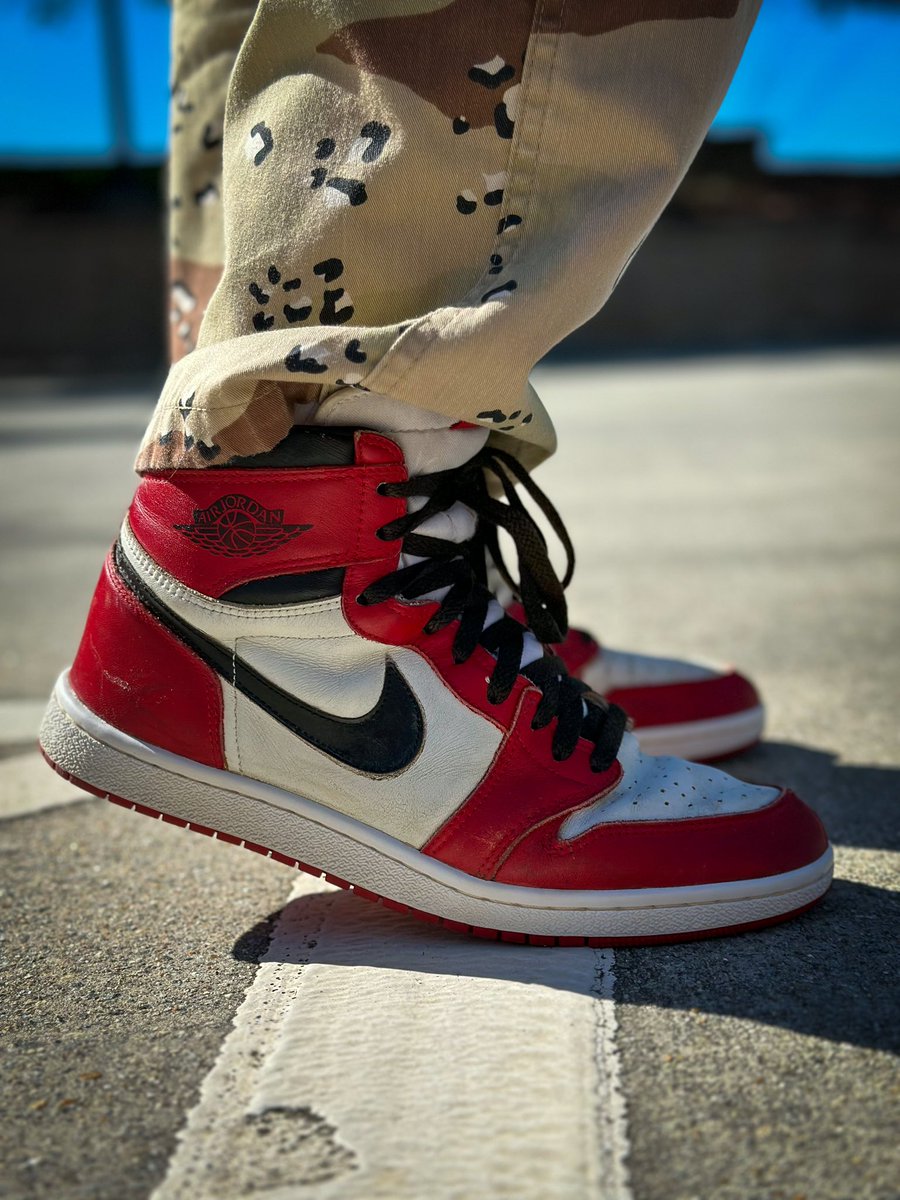 GabrielFortson's tweet photo. #KOTD #85High #WeekOfOnes @Nike @Jumpman23 @airmovie @rothco @alexbigbasslew https://t.co/OoR18blLTV