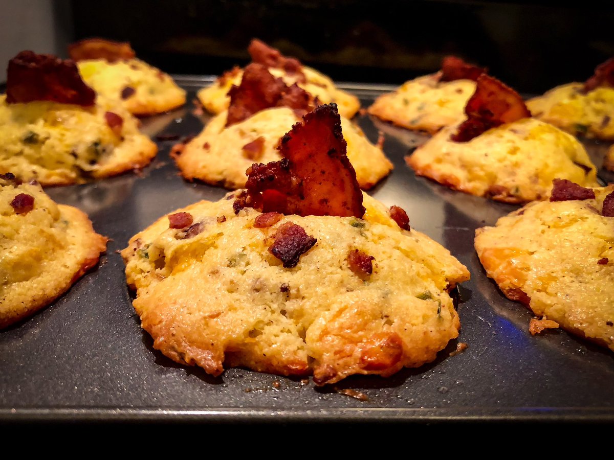 GetBakedWithAsh's tweet photo. Baking doesn’t always have to be sweet! Check out these bacon cheddar jalapeño cornbread muffins I made! #baking #gettingbaked https://t.co/ojq6cwBVuJ