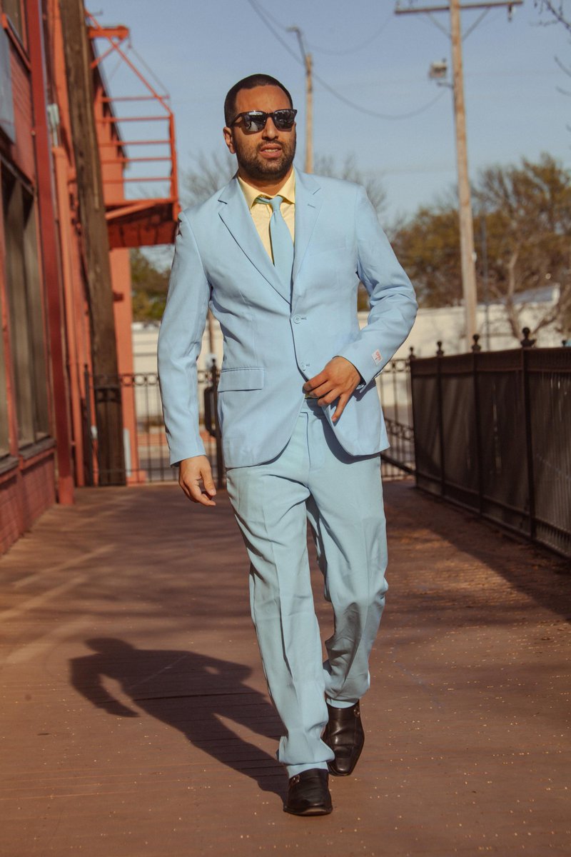 Chrisortiz316's tweet photo. Happy Easter everyone! I had my Easter pictures taken by my cousin @taste_thereal hope you enjoy the photos.
Suit: @opposuits
Happy Easter!
#opposuits #tastethereal #magazine #mensfashion #easter #easterphotoshoot #eaaterbunny https://t.co/xZyA8YRpGg