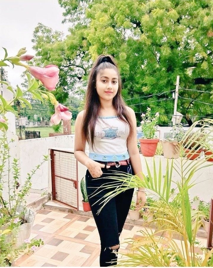 Need boyfriend, anyone?🫵🫵☝️❤️💋