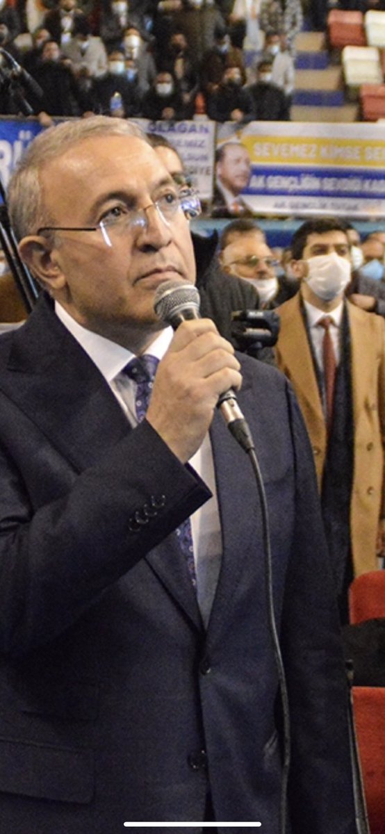 aslnn4's tweet photo. CB’mız @RTErdogan’ın vurguladığı üzere “Siyasetin Tek Limanı Ahlaktır” düsturu ile yaptığınız siyaseti örnek aldık.Mütevaziliğinize, samimiyetinize ve hizmet etme gayretinize şahitlik ettik. Razıydık, Allah’ta sizden razı olsun. Yolunuz her daim açık olsun sn. vekilim. @haliloz04 https://t.co/LRAriWtBmD