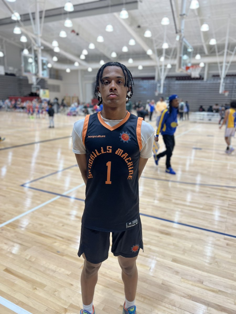 bthenxtgen's tweet photo. Rock City Classic Championship Sunday Prime Performers (thread):

2023
Jaidyne Dunn | 6’0” | NC Invasion 📸

2024
Randall King | 6’2” | Team Trezz
Malachi McLean | 6’0” | Sandhills 📸

2025
Brandon Carter | 6’0” | Team Dolo 📸

2026
Rassell Young | 6’1” | Garner Road 📸 https://t.co/cWTqoMZqVc