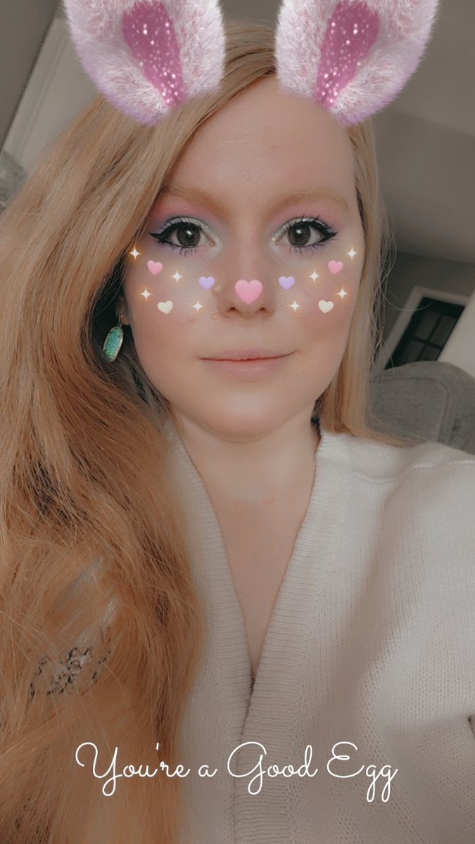 HaleyKitty94's tweet photo. Happy Easter everyone 💜 https://t.co/pLe9YKtv8D