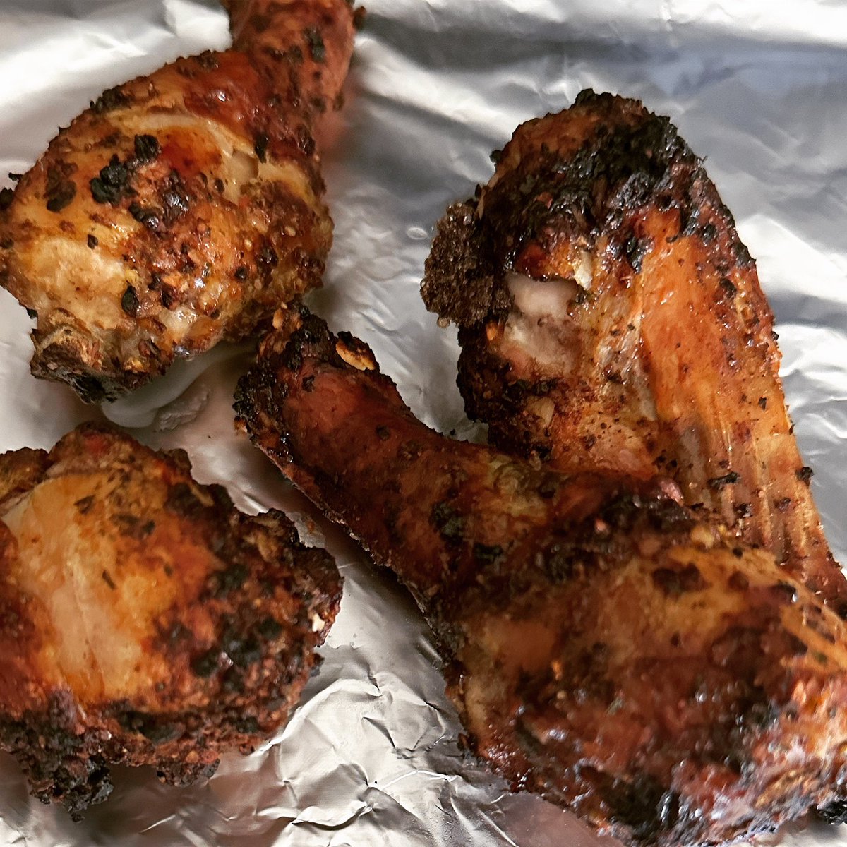 chick_n_fry's tweet photo. Looking for a healthier way to enjoy crispy chicken? Look no further than Chick n Fry Air Fryer! Our air fryers cook up delicious, crispy chicken with 75% less fat. Enjoy guilt-free indulgence! 🍗🍴 #healthyeating #airfryer #chickenlover https://t.co/tvqp4eszjK