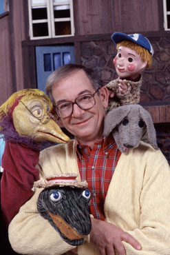 Not sure why Mr. Dressup was trending, but some of you didn't grow up on him and it shows. #CanadianIcon #MrDressup #KidsTV 🍁🇨🇦