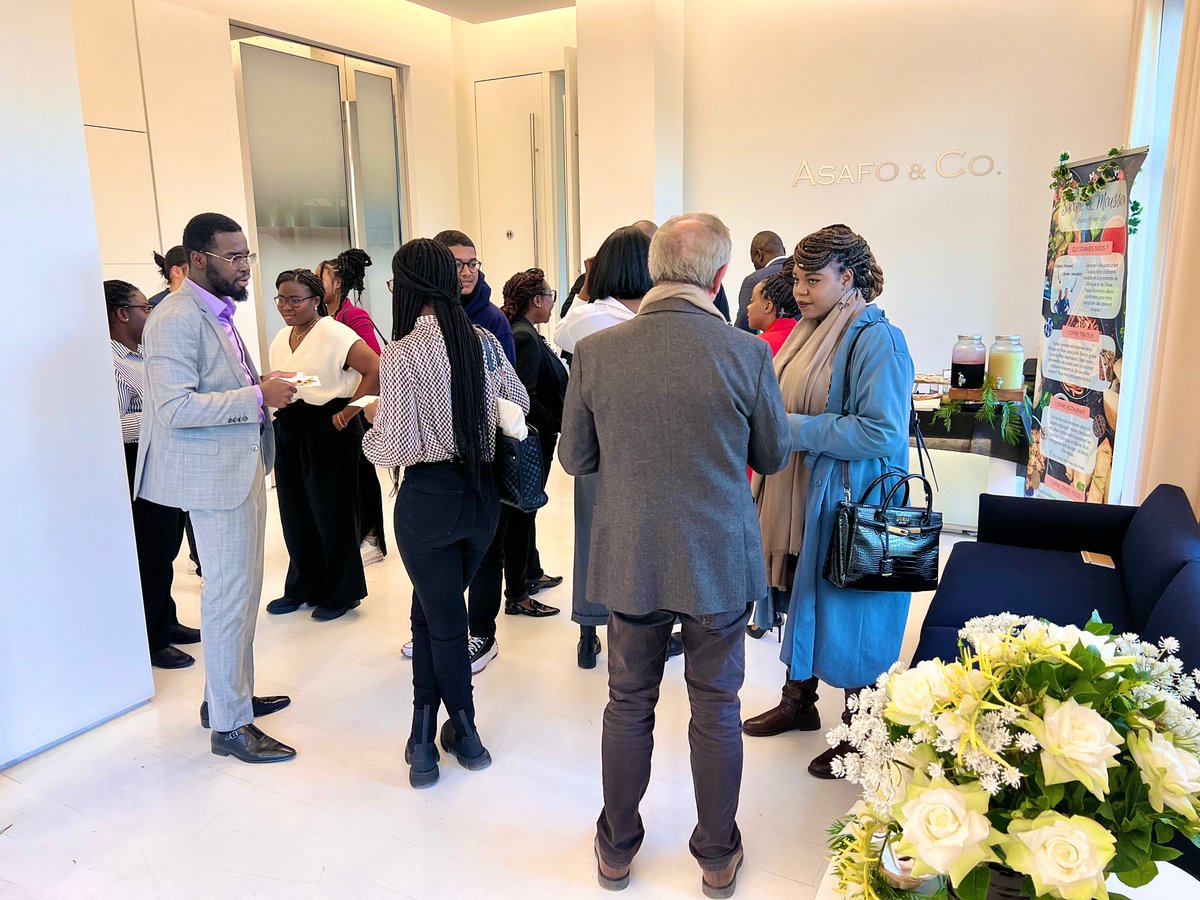 ANEWS (@anewstvofficiel) on Twitter photo Le réseau de professionnels et d'étudiants <a href="/AfricanBC/">African BusinessClub</a> en partenariat avec le cabinet <a href="/AfricSearch_/">AfricSearch</a> lancent la semaine de la mobilité, du recrutement et de l'entrepreneuriat pour l'Afrique qui aura lieu du 10 au 13 Mai à Paris.
👉🏽Pré-inscriptions : lnkd.in/eDg73iyx Le réseau de professionnels et d'étudiants <a href="/AfricanBC/">African BusinessClub</a> en partenariat avec le cabinet <a href="/AfricSearch_/">AfricSearch</a> lancent la semaine de la mobilité, du recrutement et de l'entrepreneuriat pour l'Afrique qui aura lieu du 10 au 13 Mai à Paris.
👉🏽Pré-inscriptions : lnkd.in/eDg73iyx