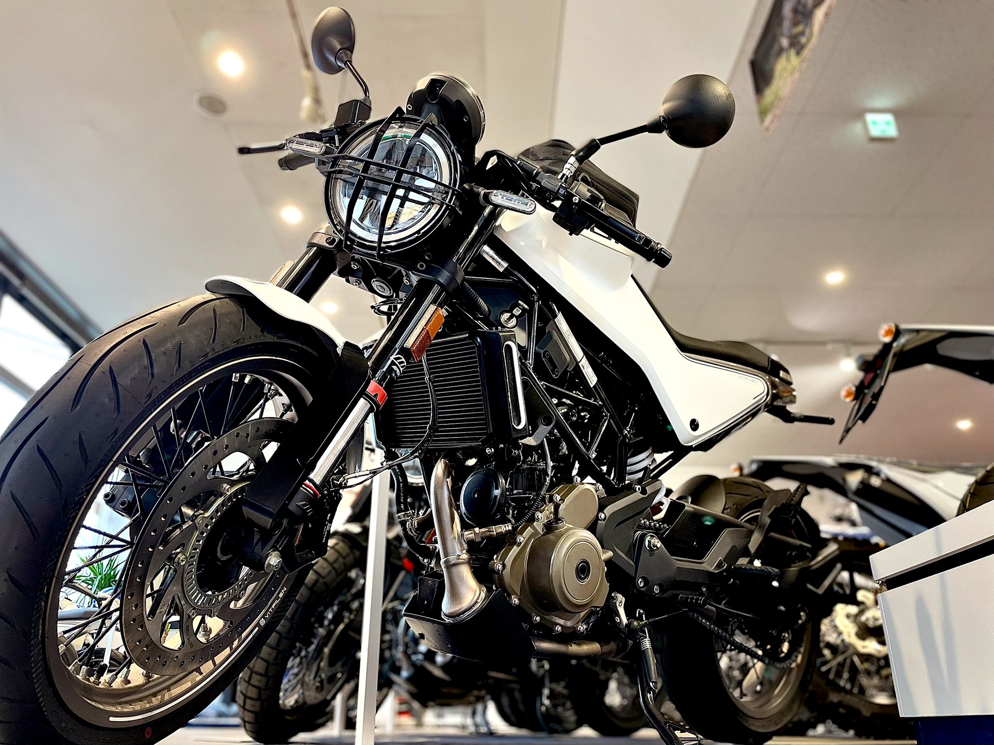 気まぐれセール突然終了♡9990→さらにフォロワー様割引き致します♡ セール予告 - البحث / X