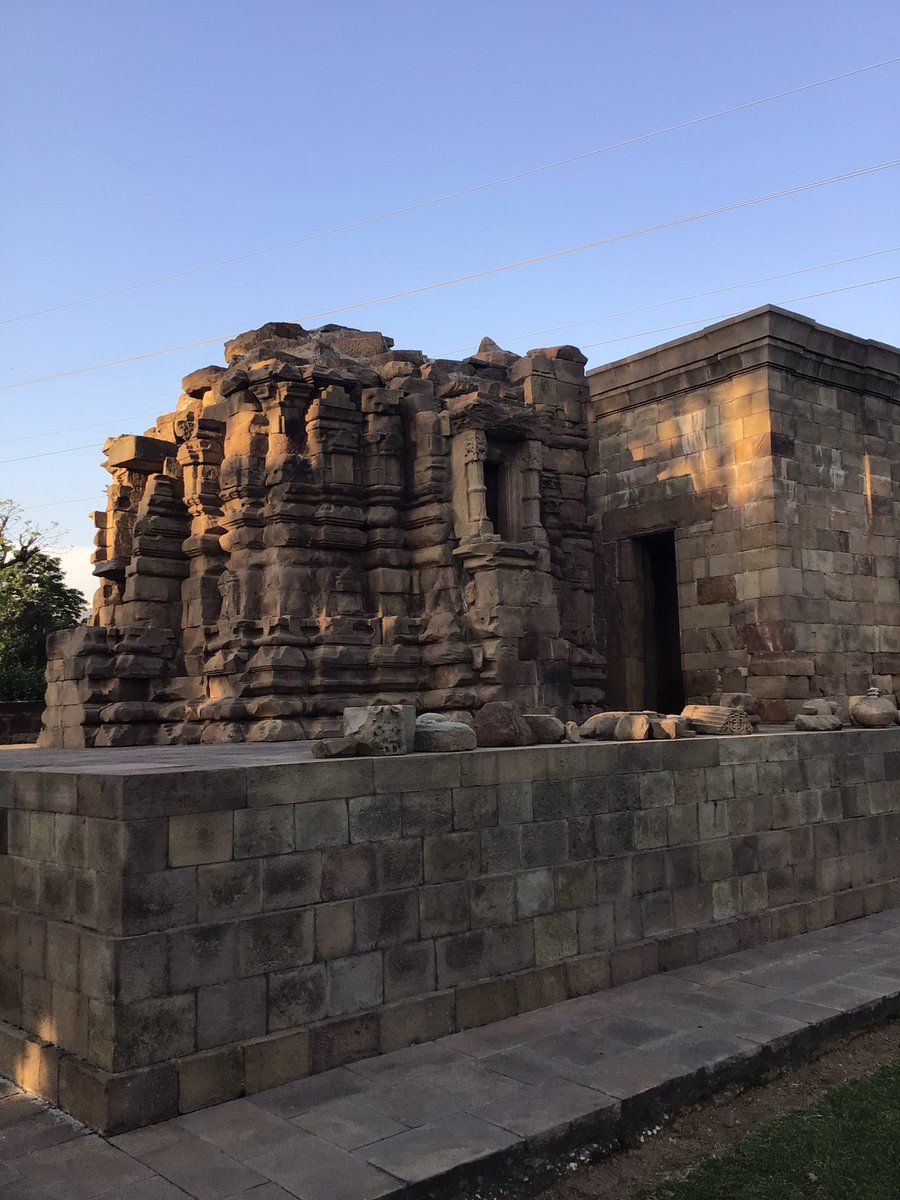 joshua_favorite's tweet photo. #KalaDeraTemples #Manwal #Udhampur #Jammu JandK #India These are the ruins of Shiva temple in Manwal town on the Dhar road. Kala Dera = Black Stone https://t.co/zG6hKzGm4A
