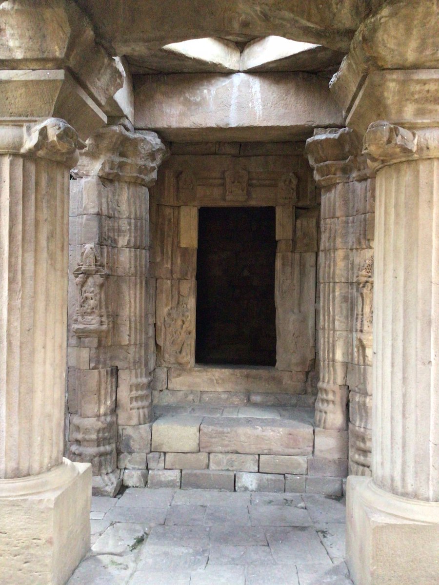 joshua_favorite's tweet photo. #KalaDeraTemples #Manwal #Udhampur #Jammu JandK #India These are the ruins of Shiva temple in Manwal town on the Dhar road. Kala Dera = Black Stone https://t.co/zG6hKzGm4A